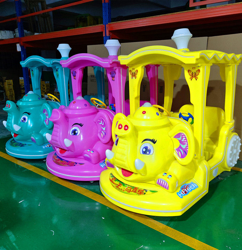 Бампер автомобили 2023新款儿童广场电动卡丁碰碰小汽车公园商场摆摊游乐场发光双人