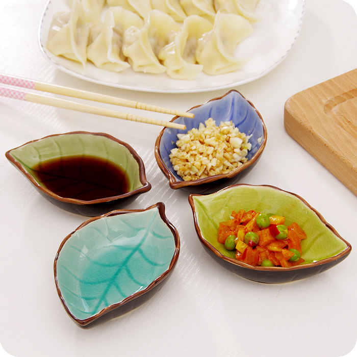 J together scene ceramic kitchen small dishes taste dish of ice crack glaze ipads plate vinegar dish of soy sauce dish creative snack food dish
