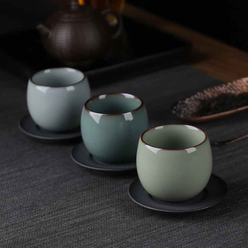 Poly real scene Wang Wuquan manual cup kung fu tea cups tire purple expressions using bowl celadon collection of fine iron sample tea cup