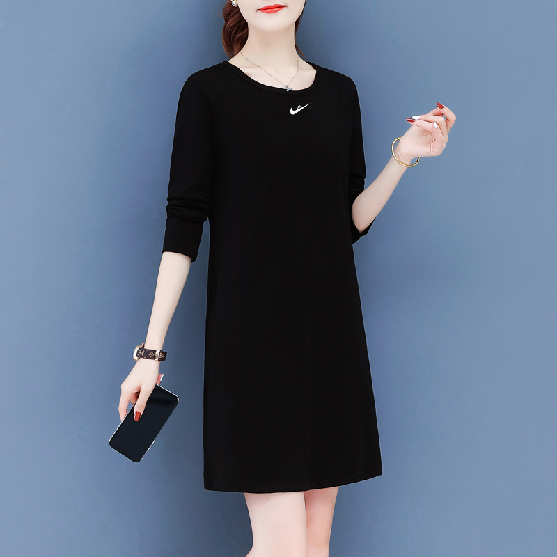Korean version large size women's clothing 2021 cotton long-sleeved T-shirt top age-reducing mid-length version slimming and belly-covering casual dress