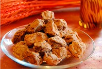 Taiwanese snacks Kaohsiung specialty plum Zheng Hexing candied light sweet plum plum plum plum 3 bags