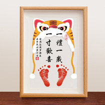 One-year-old babys one-year-old hand and foot print photo frame to commemorate the 100th day of the newborn babys full month gift ritual sense