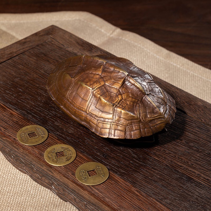 Master Gao's Money Turtle Fortune Telling Copper Turtle Shell Ornament, Hexagram Copper Turtle Shell Hand-Held Piece, Simulated Copper Turtle Shell Plaything Accessory Master Gao's Money Turtle Fortune Telling Copper Turtle Shell Ornament, Hexagram Copper Turtle Shell Hand-Held Piece, Simulated Copper Turtle Shell Plaything Accessory
