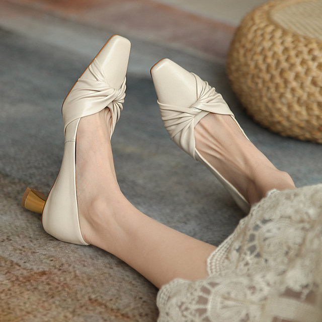 French small square head pleated bow single shoes women's retro wild thick heels high heels fairy wind gentle evening shoes