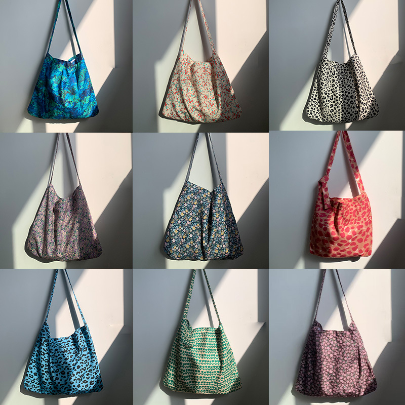 55 Styles of Student 2025 Fashionable Floral Leopard Print Small Floral One-Shoulder Crossbody Canvas Bag Lightweight Large Capacity Bag for Women
