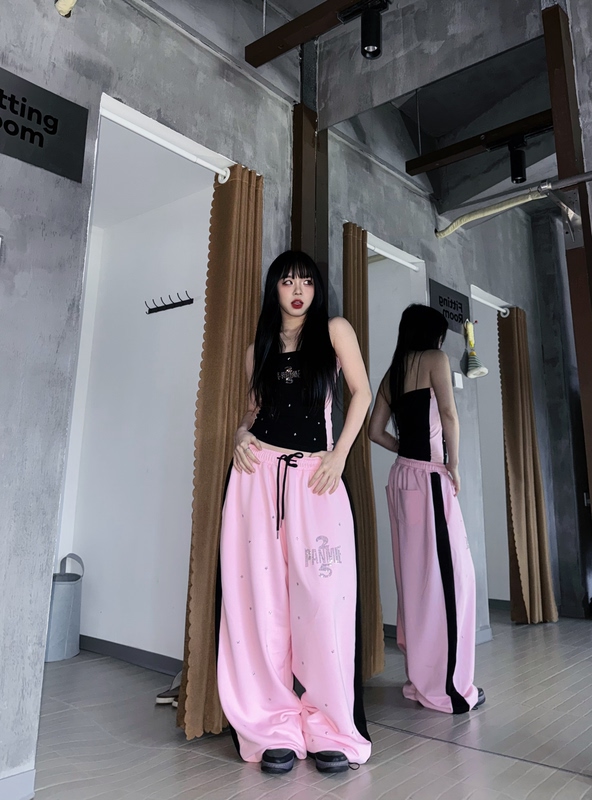 Panmie25 Original Black Pink Planet Series Main Pink Tone Star Rivet 3D Rhinestone Loose Sweatpants