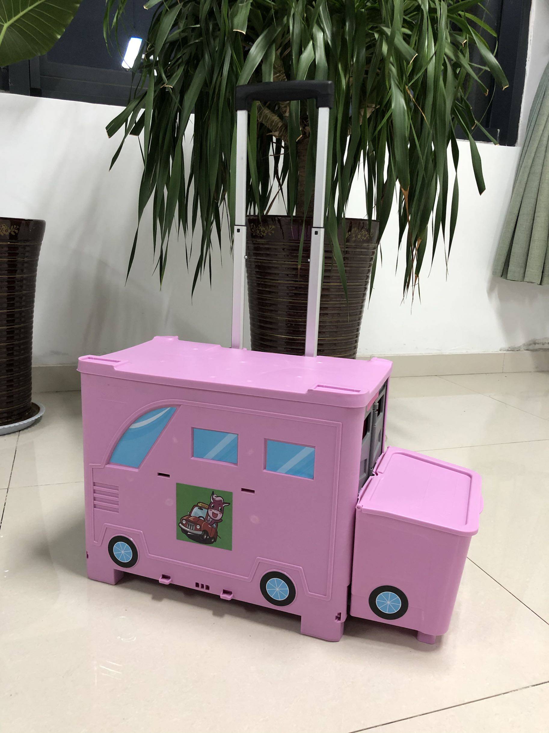 Free man navigator trolley case kindergarten roller skate storage box exclusive mold leads the trend safe and convenient