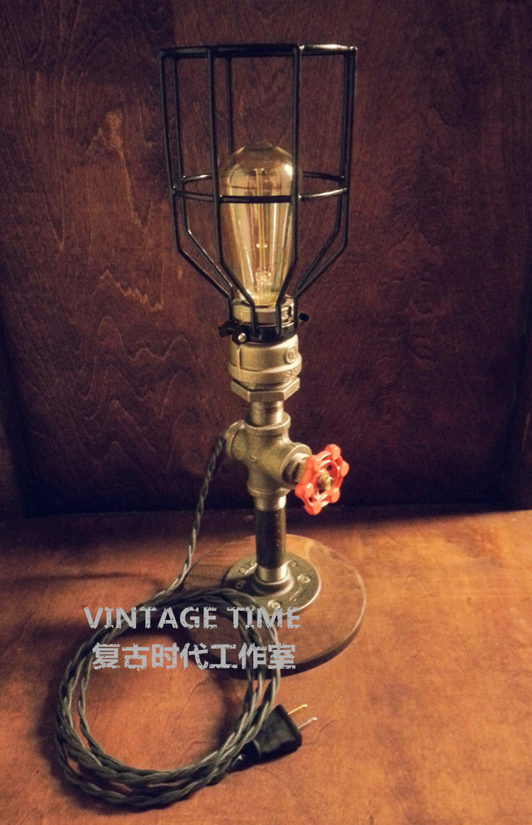 Industrial Old Black Iron Steam Retro Water Pipe Table Lamp Retro Dimmable Edison Iron Cage Lamp