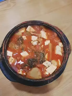 Golden bucket, Korean sauce, long white specialty, Korean National Korean sauce soup sauce