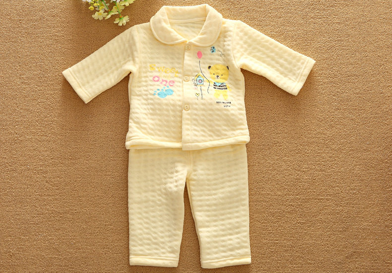 Coffret cadeau pour bébé - Vêtements + Fournitures - Ref 1976619 Image 25