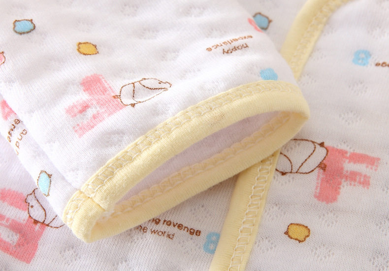 Coffret cadeau pour bébé - Vêtements + Fournitures - Ref 1976619 Image 38