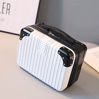 Белый с черным