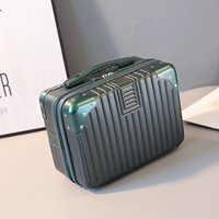 Темно-зеленый