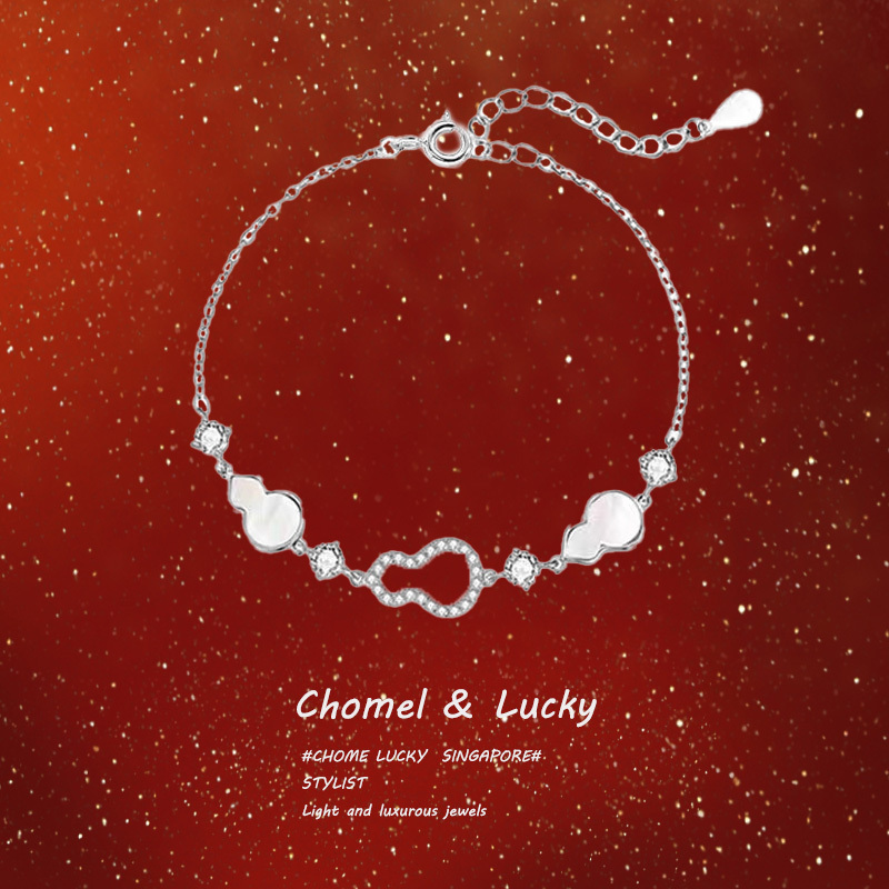 White Moonlight Gourd Pure Silver S999 Necklace for Women, Light Luxury Niche Exquisite Clavicle Chain, Gift for Best Friend's Birthday