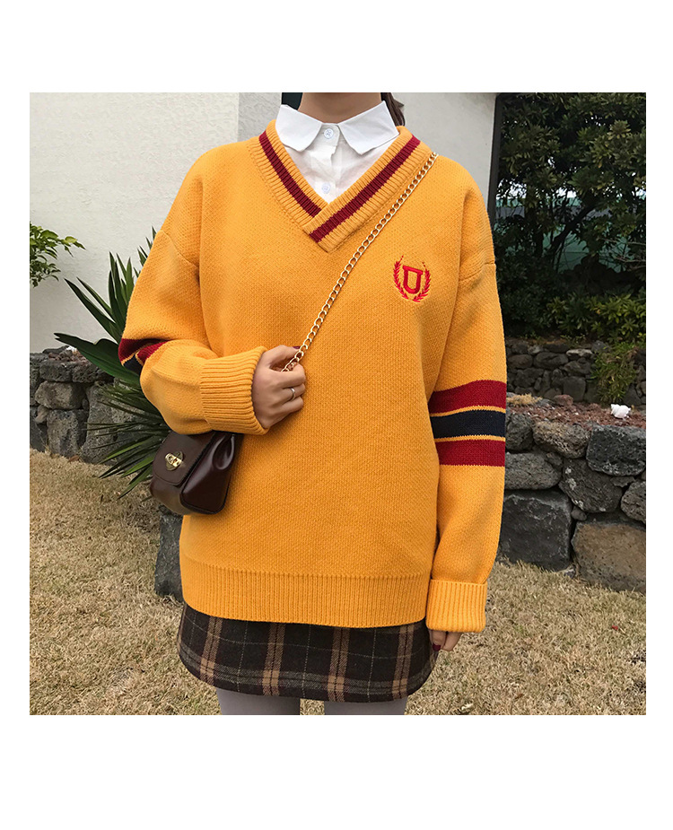 Mùa thu và mùa đông lười biếng V-Cổ retro cao đẳng gió màu sắc tương phản loose thêu áo thun đan áo len nữ hoang dã sinh viên áo sơ mi ao khoac len dep
