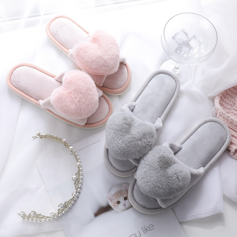 2022 new women's four seasons home opening cute indoor confinement shoes postpartum April fur slippers