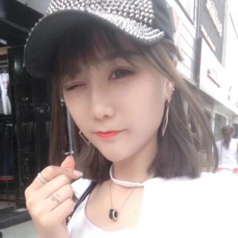 垒婷服装蒂店