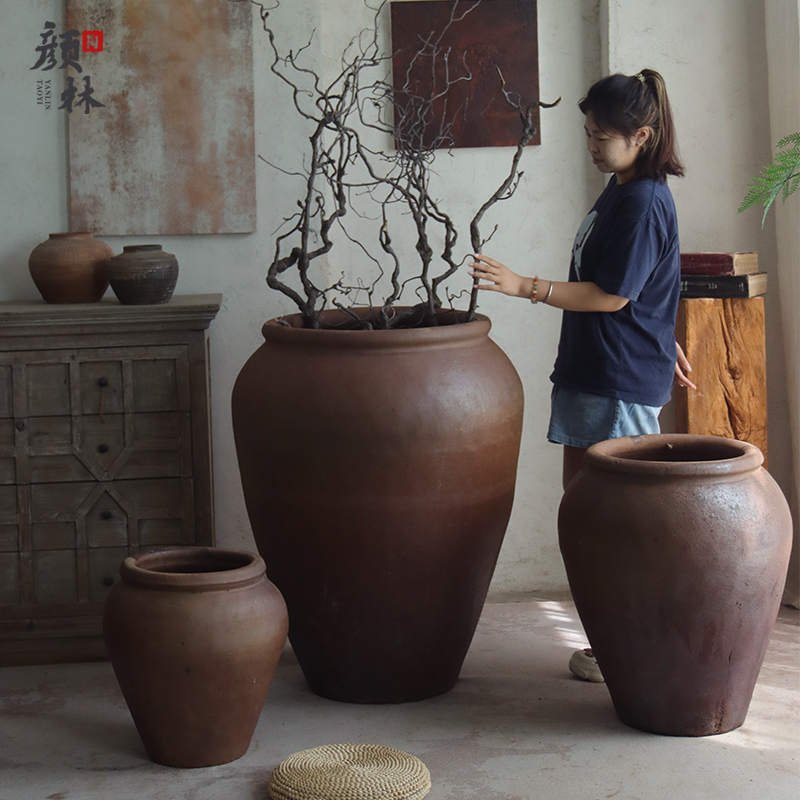 Extra-Large Floor-Standing Clay Pot Vase, Large Landscape Terracotta Jar, Coarse Pottery, Large Clay Pot for Hotel and Guesthouse Decoration