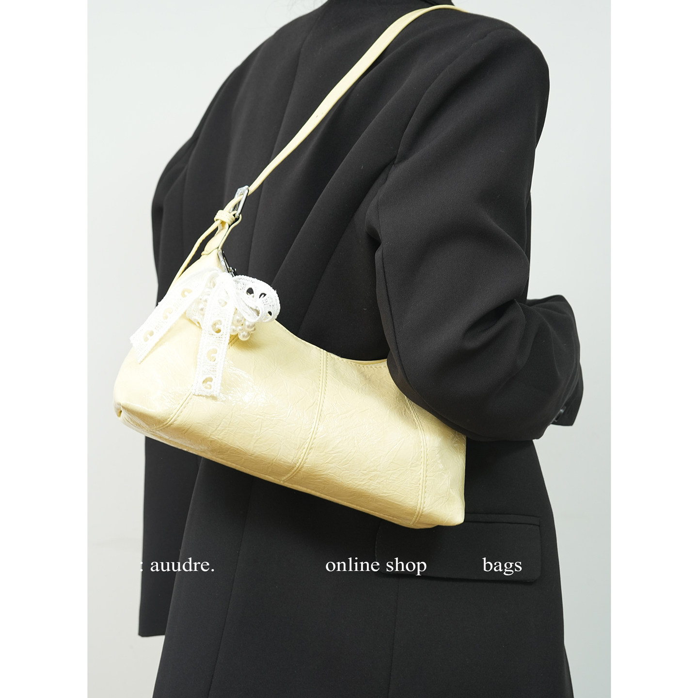 Auudre Minimalist Stylish Large Capacity Shoulder Underarm Bag For Women 2026 New Summer Fashion Commuter Crossbody Bag - Thumbnail 4
