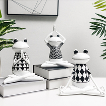 Nordic creative Net red milk tea shop clothing store window decorations office yoga frog small ornaments
