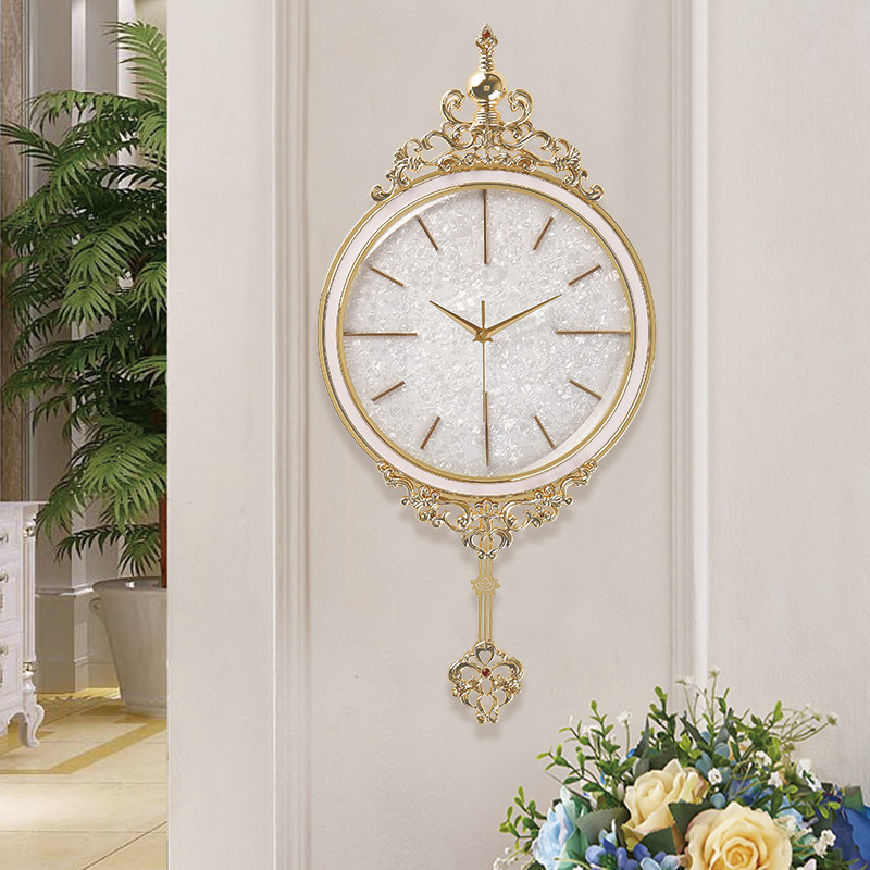 European-style Nordic wall clock creative living room swing clock light luxury metal clock home Modern simple atmosphere