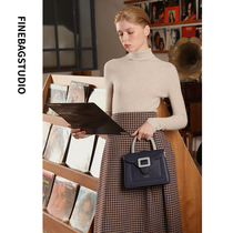 FINEBAGSTU summer 2021 new portable messenger bag female niche design commuter wild fashion ins tide