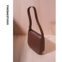 Spring and autumn new retro style small square bag armpit baguette bag French niche high-end shoulder bag bag female niche