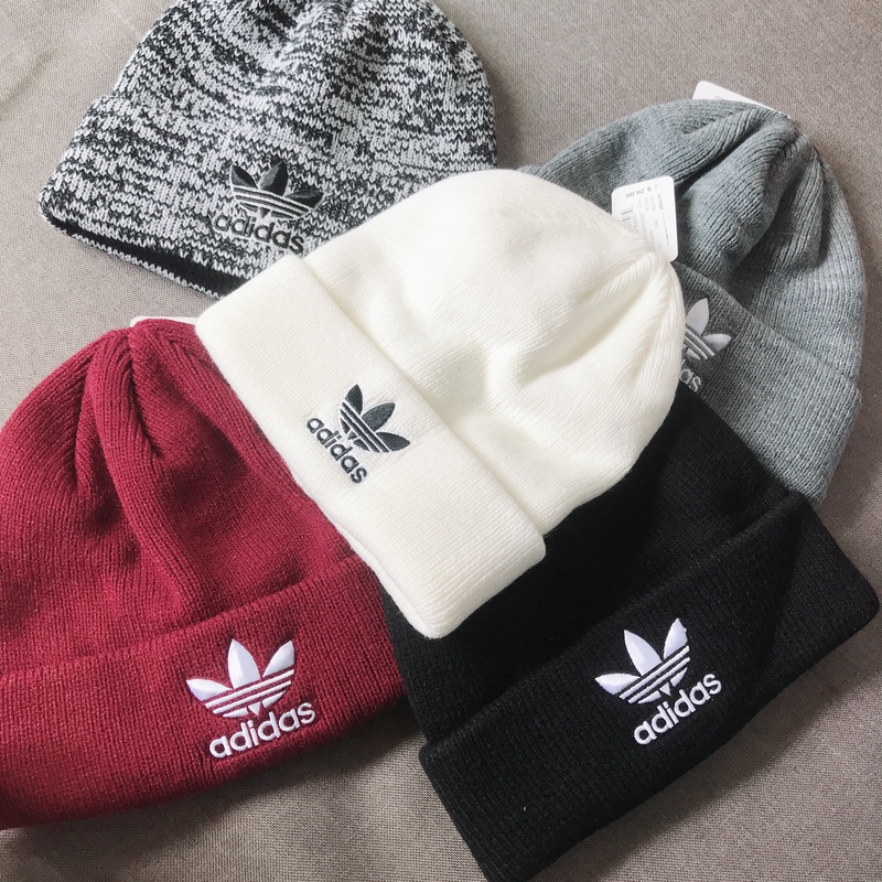 In Stock Adidas Originals Embroidered Autumn and Winter New Warm Knit Beanie for Men and Women In Stock Adidas Originals Embroidered Autumn and Winter New Warm Knit Beanie for Men and Women