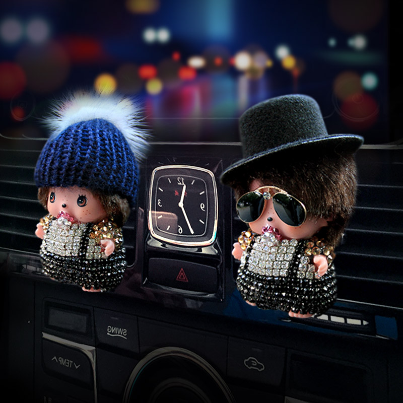 Cute and creative car air conditioning outlet fragrance clip car aromatherapy car balm car interior accessories high-end ornaments