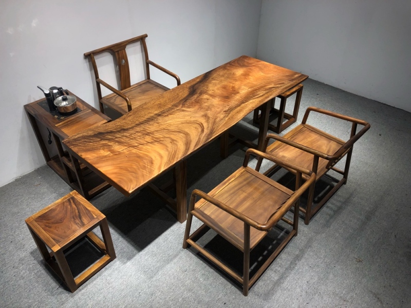 Walnut 200*72*6 with bracket diagonal Chair 4 free chair 1 tea cabinet 1 postage to pay without unloading