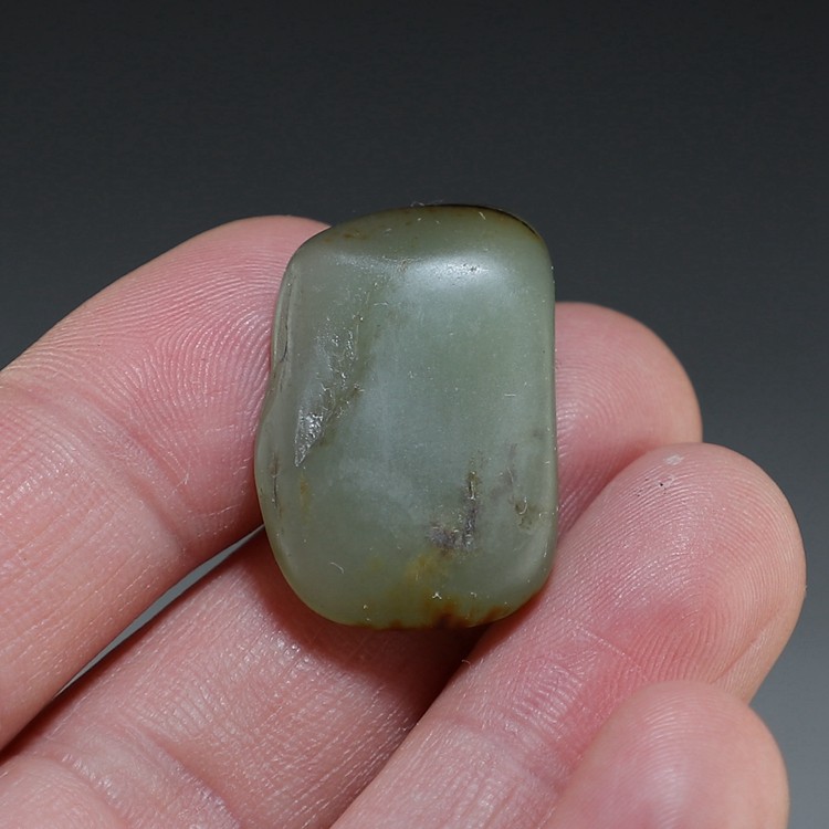 和田玉籽料原石8.7g红沁青白玉！楼叔家的“天然艺术品”真香预警！-珠宝