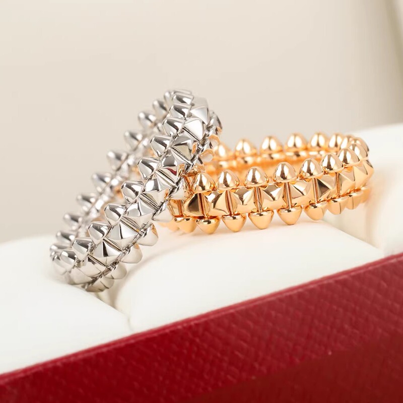High-End 18K Classic Rivet Ring, Unisex, Suitable for Everyday Stacking, Cnc Precision Engraving, Heavy-Duty Thick-Plated Ring