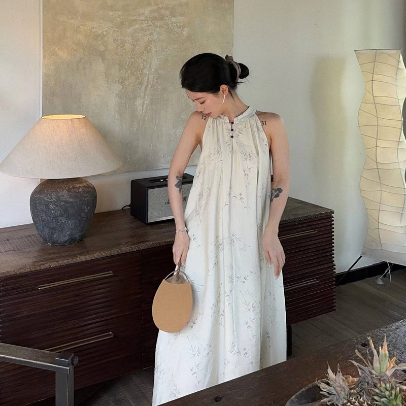 New Chinoiserie National Style Halterneck Dress Women's Summer Design Niche Off-Shoulder Student Loose Casual Long Skirt New Chinoiserie National Style Halterneck Dress Women's Summer Design Niche Off-Shoulder Student Loose Casual Long Skirt