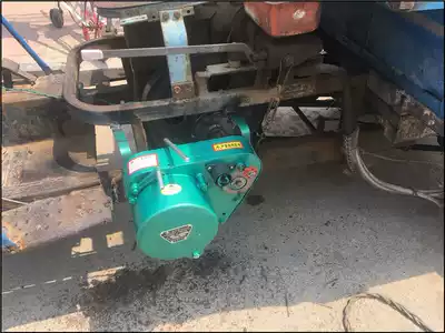 Tricycle-free starter diesel engine rocker-free trickle trampoline car without battery starter motor