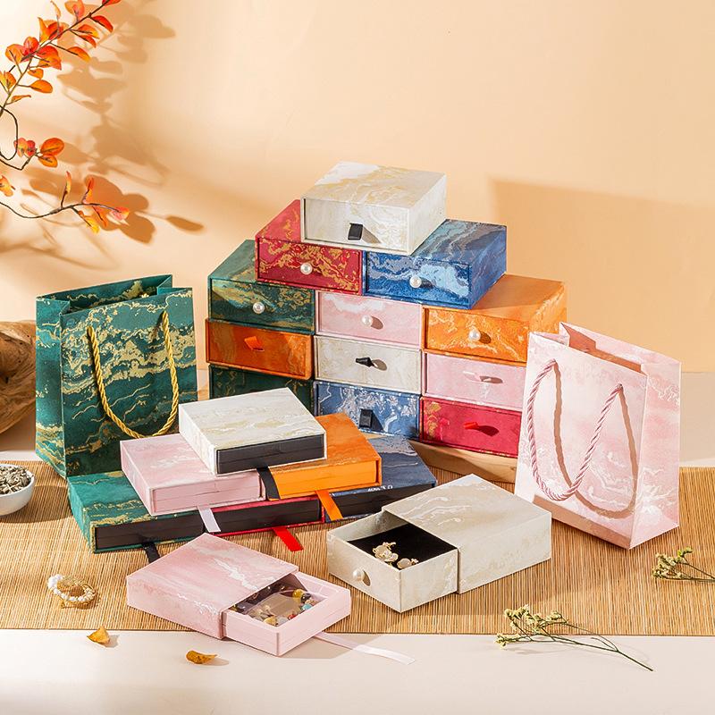 Colorful Danxia Bracelet Packaging Box, Floating Box, Drawer Box, Car Hanging Crystal Jewelry Box, Ribbon Pull-Out Box, Pearl Box Colorful Danxia Bracelet Packaging Box, Floating Box, Drawer Box, Car Hanging Crystal Jewelry Box, Ribbon Pull-Out Box, Pearl Box