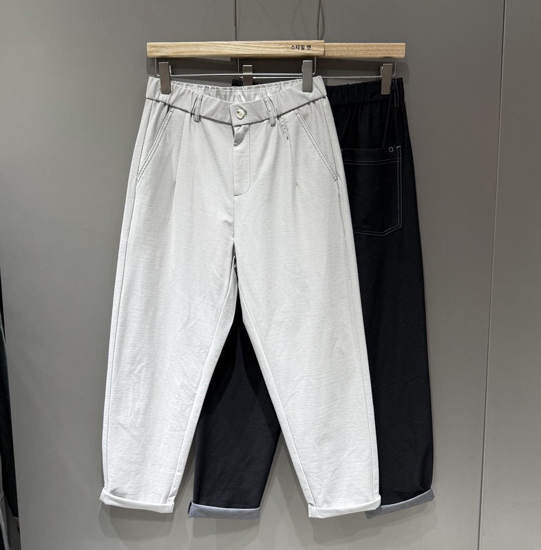 Luxury Summer Men's Casual Pants with Visible Stitching, Straight Fit, Korean Style, Versatile, Slimming, Thin Harem Nine-Point Pants, Trendy