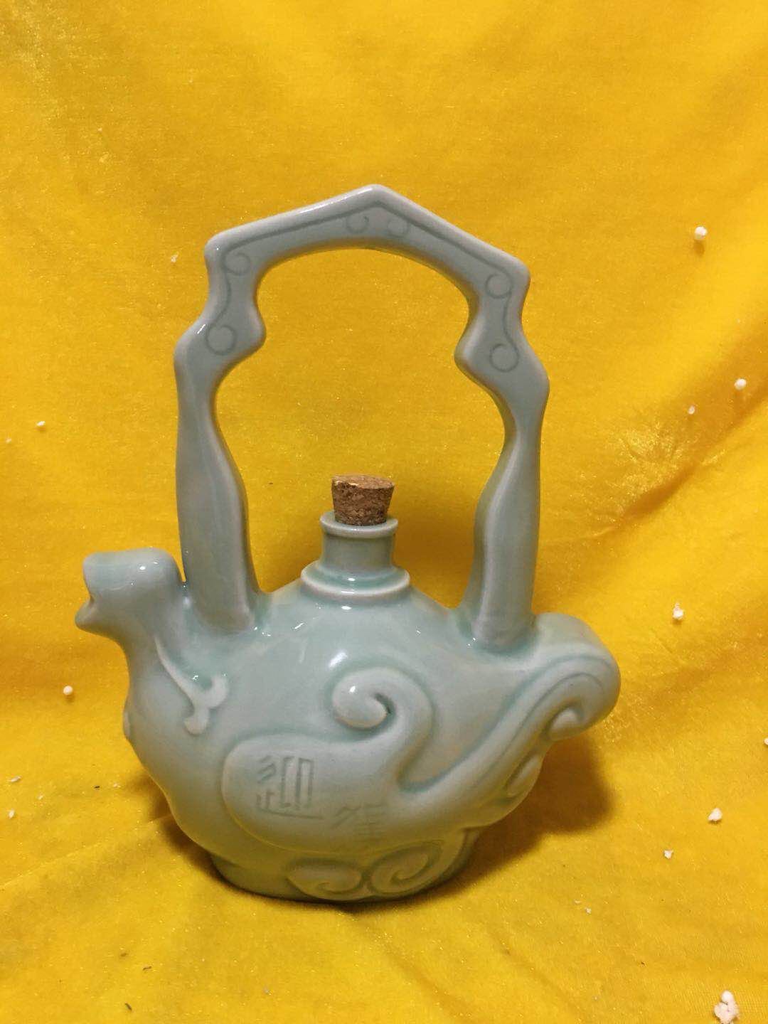 Ceramic bottle collection 9460 wine cabinet shows early ceramic to welcome the intact beam bottle