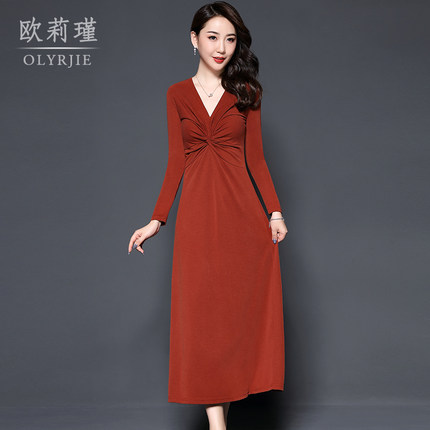 秋装长袖长裙女长款2018新款v领名媛气质遮肚