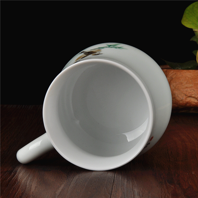 Jingdezhen ceramic cup green glaze keller cups take with cover cup tea cup office cup and meeting