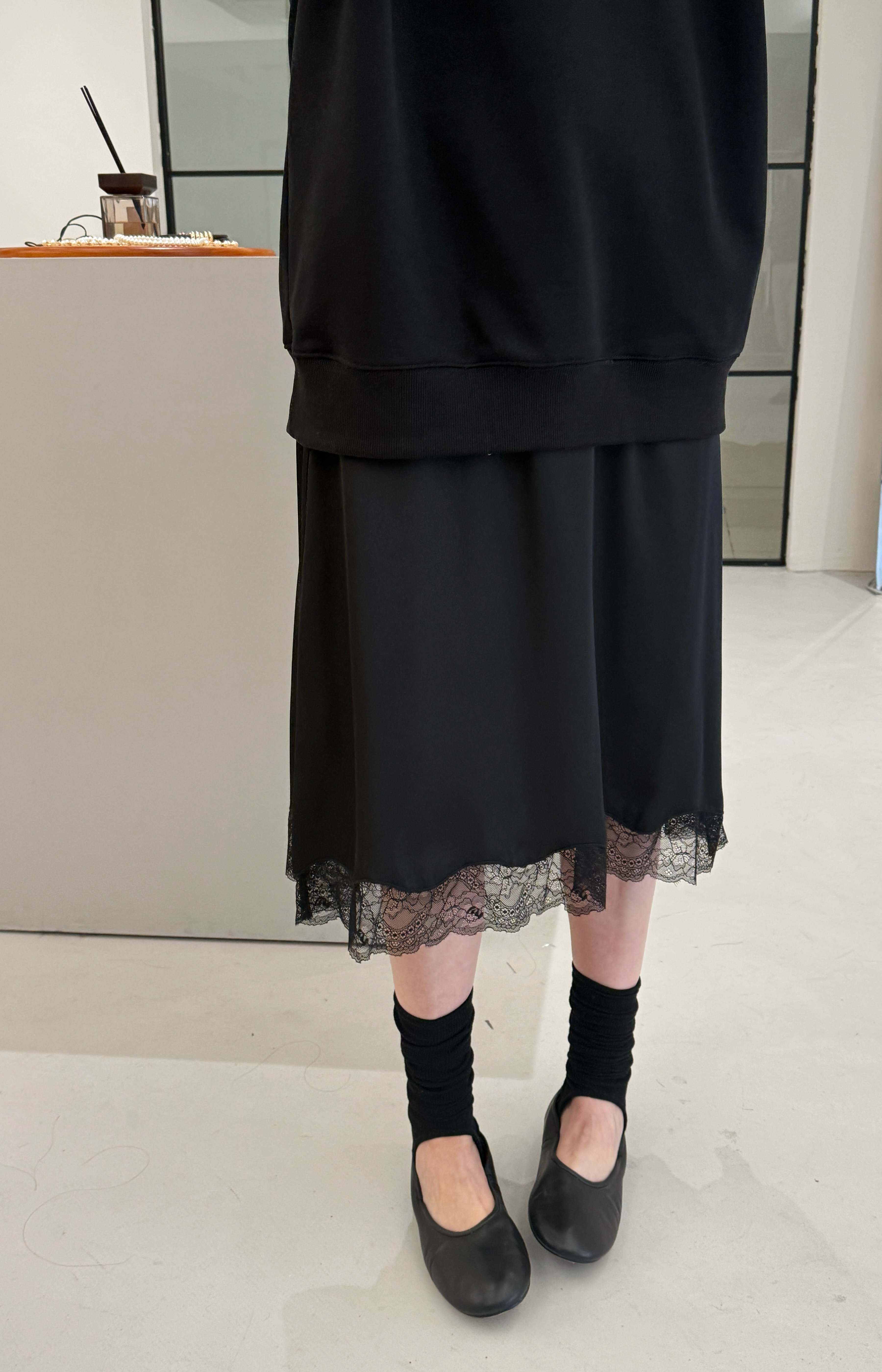 widelia черная блестящая юбка средней длины с кружевной отделкой для женщин весна-лето