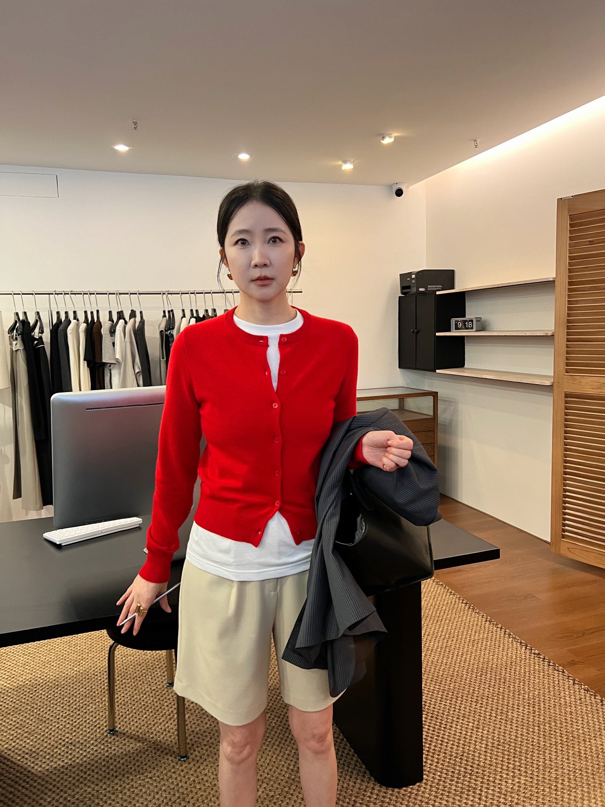 widelia свободная универсальная повседневная футболка 2024 осень круглый вырез однотонная стройнящая базовая майка