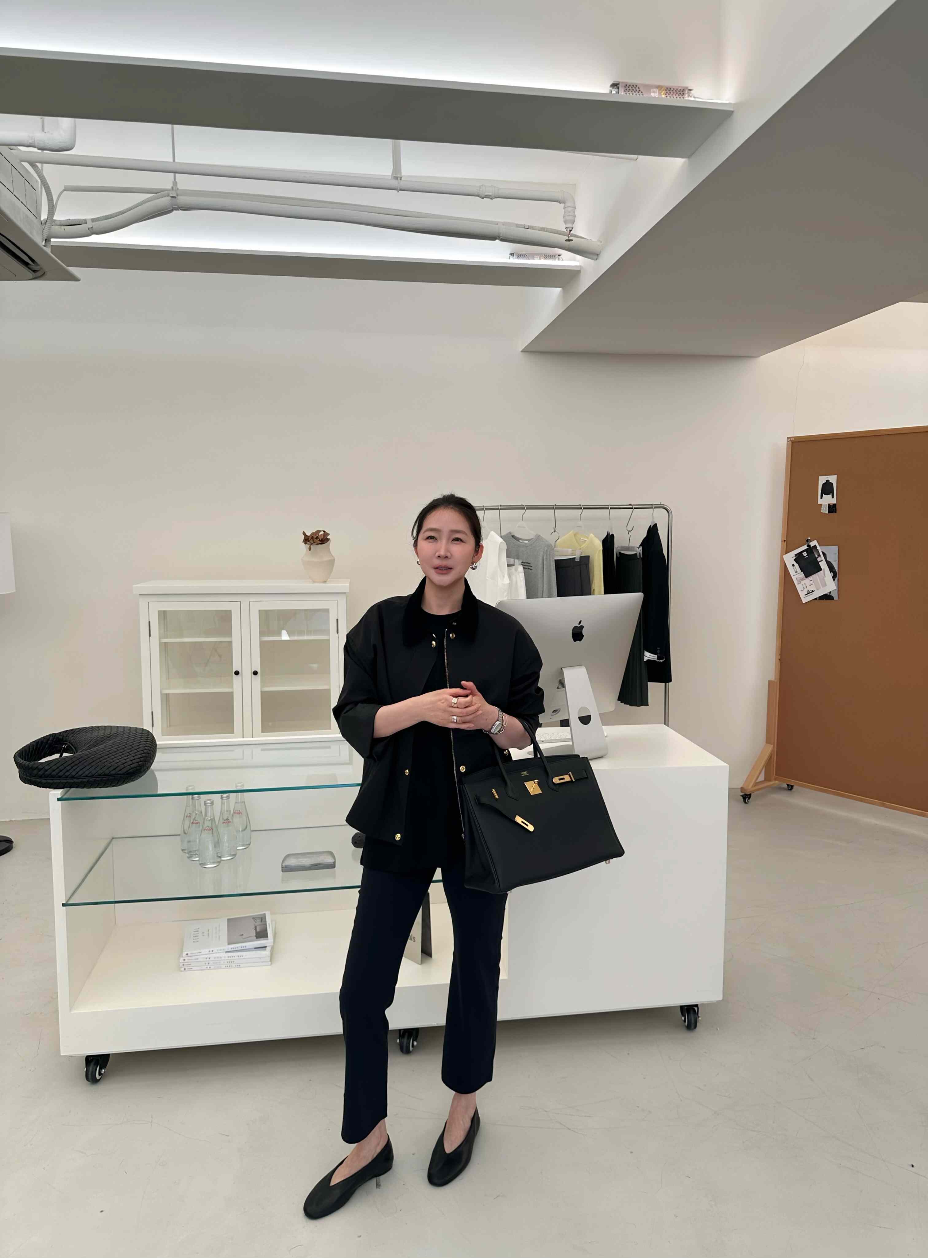 WIDELIA 2026 весна-лето высокая талия стройнящие укороченные йога брюки слегка расклешенные эластичные черные брюки женские 7059