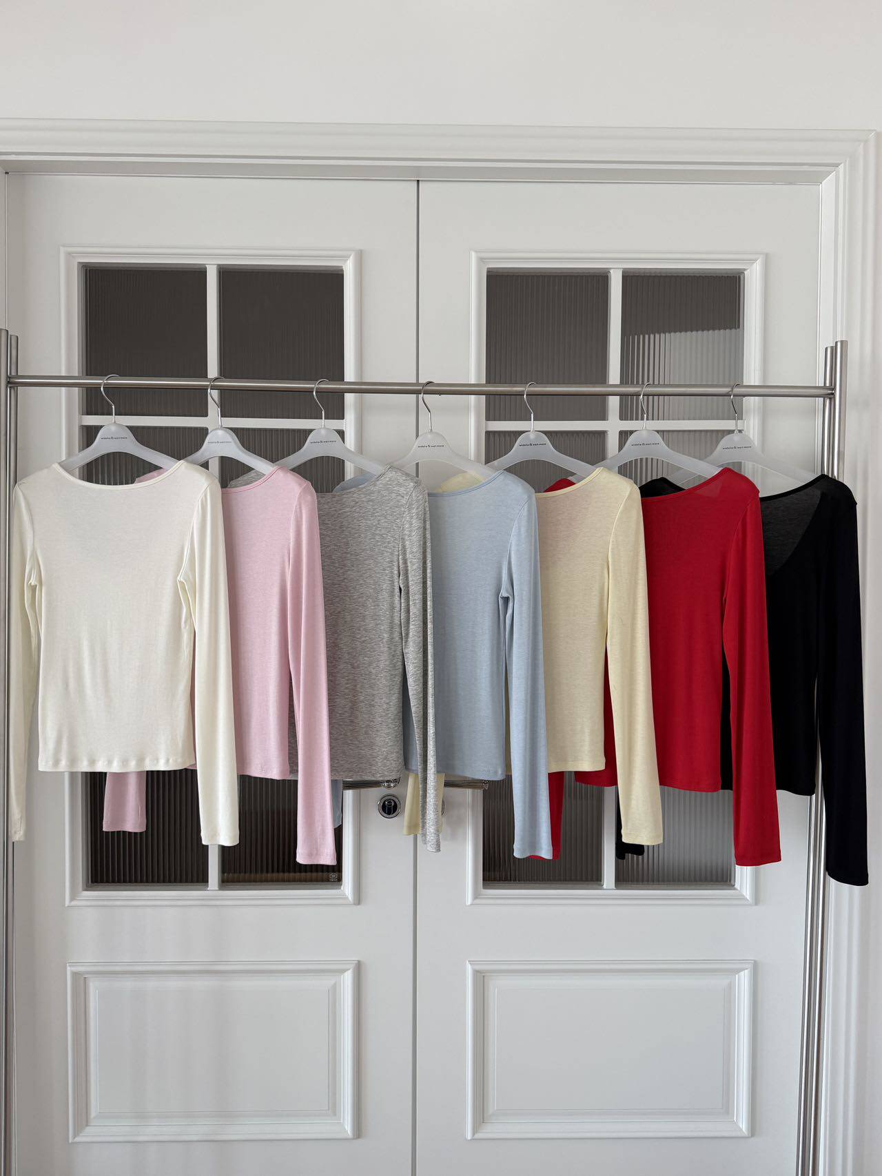 WAITMORE футболка женская с длинным рукавом из смеси тенсела и шерсти с U-образным вырезом приталенная базовая