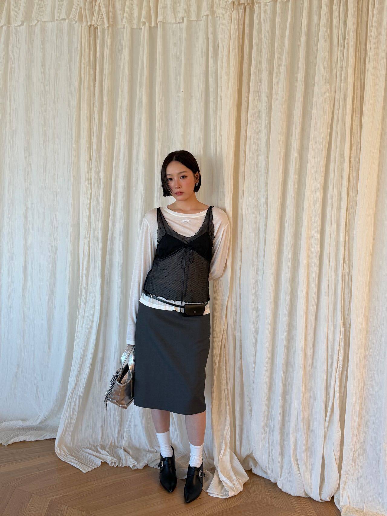 waitmore百搭薄纱微透波点V领无袖吊带背心春夏叠穿减龄显瘦上衣