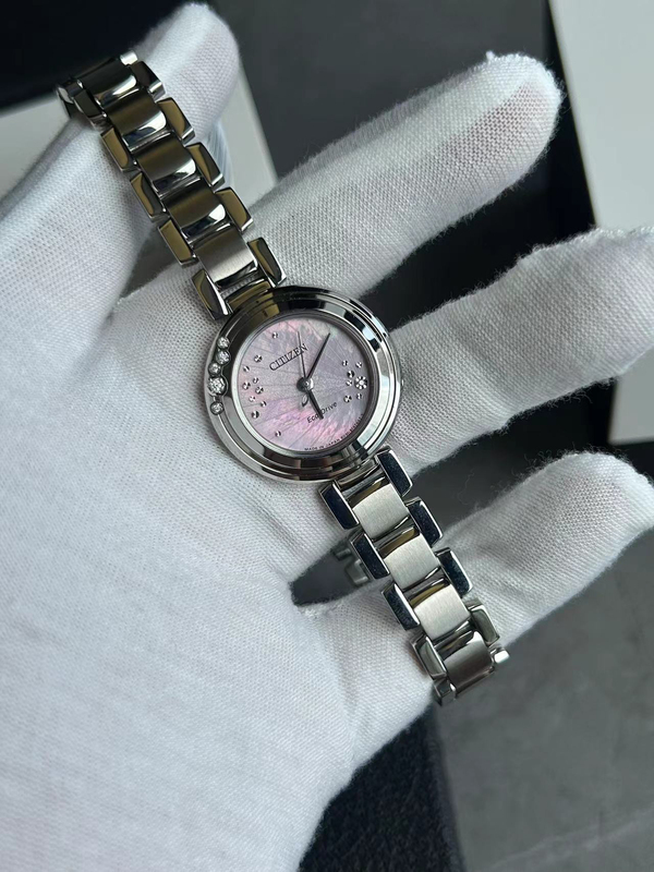 [Cannon] Citizen Eco-Drive Light Luxury Diamond-Encrusted Stainless Steel Women's Watch Em0467-85Y Sapphire Glass
