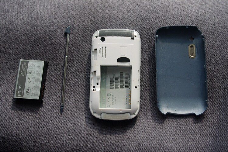Проводной и DECT-телефон 奔迈palm p850 cdma手机 可插大卡 适用港澳台地区 At &