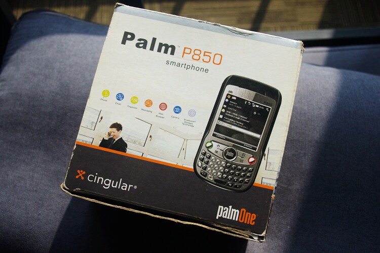 Проводной и DECT-телефон 奔迈palm p850 cdma手机 可插大卡 适用港澳台地区 At &