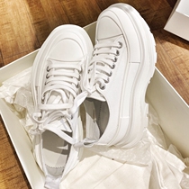 With the source label there is a dream for a horse