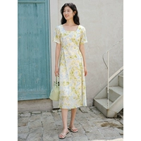 Синий цветок