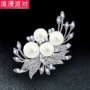 Thời trang khí chất trâm cài phụ nữ đơn giản phù hợp phụ kiện bướm trâm chống đi Hàn Quốc giả ngọc trai trâm cài khăn lụa - Trâm cài huy hiệu cài áo